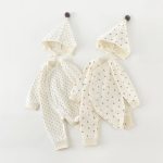 【66-90cm】 ロンパース ベビー 無縫製 フード付き