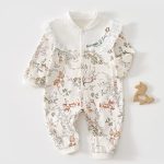 【66-90cm】ロンパース ベビー 森プリント フリル