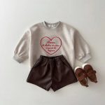 【90-150cm】トレーナー 女の子 英字 ハート カジュアル - 画像 (4)